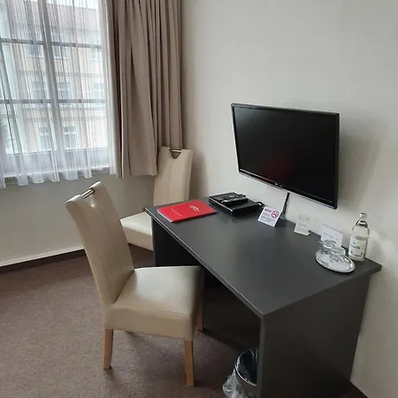 Stadt Magdeburg 3* Perleberg