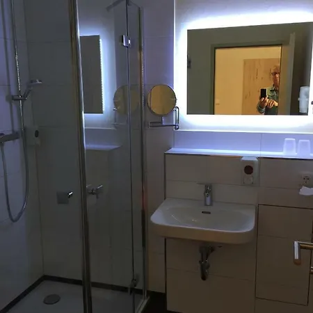 Stadt Magdeburg 3* Perleberg